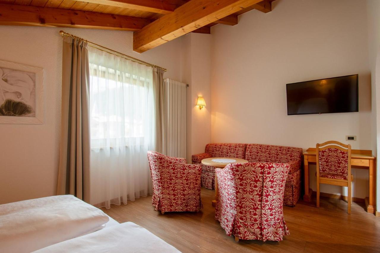 Hotel Villa Eden Corvara In Badia Exterior photo